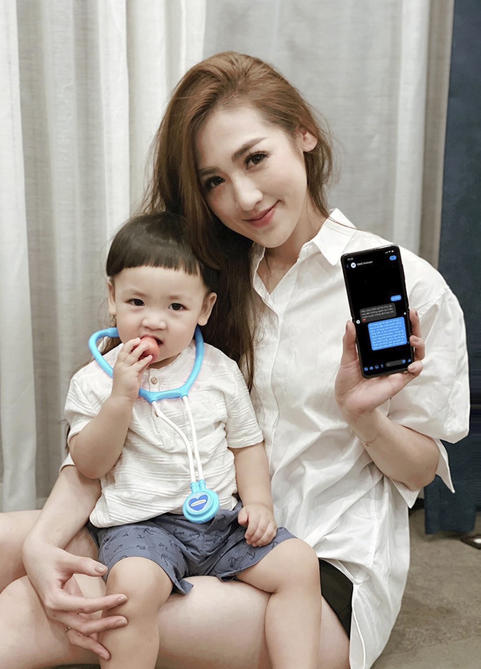 “Gái một con” Nhã Phương khoe vòng eo con kiến - 10 “Gái một con” Nhã Phương khoe vòng eo con kiến - 10