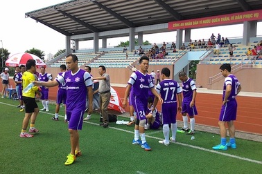 Cúp bóng đá ngành Công thương quy tụ nhiều “danh thủ một thời”