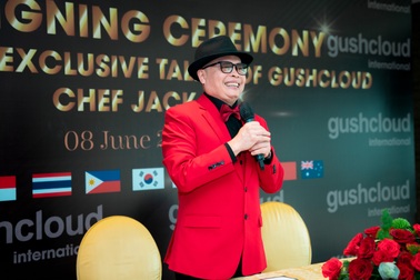 "Đầu bếp Hollywood" trở thành nghệ sĩ độc quyền của Gushcloud International