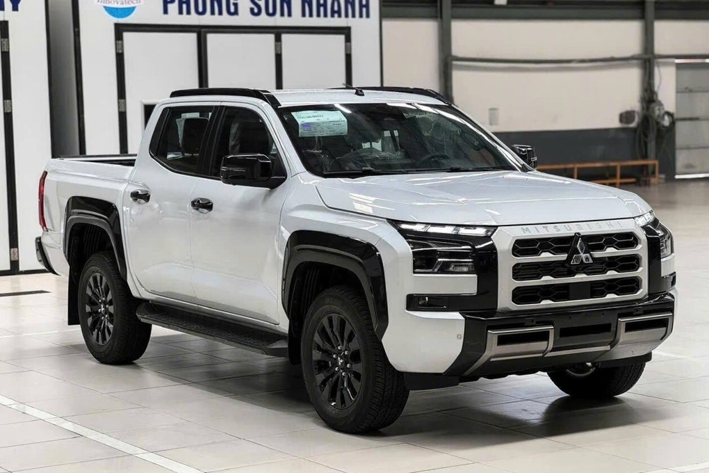 Triton giảm tới 150 triệu đồng tại đại lý, rẻ hơn Ranger và Hilux - 1