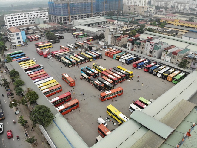 Ngày đầu nghỉ lễ: Nhiều tuyến đường cửa ngõ thủ đô ùn tắc từ sáng đến trưa - 18 Ngày đầu nghỉ lễ: Nhiều tuyến đường cửa ngõ thủ đô ùn tắc từ sáng đến trưa - 18