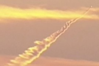 Vụ phóng tên lửa bí ẩn ngoài khơi California