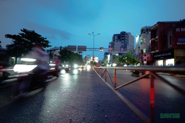 Nhịp sống “bình thường” trước khi lệnh cách ly hết hiệu lực