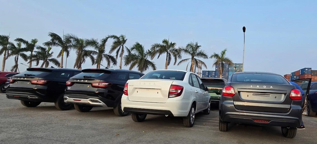 Rộ tin loạt ô tô Nga giá từ 390 triệu đã về Việt Nam, có cả sedan và SUV - 1 Rộ tin loạt ô tô Nga giá từ 390 triệu đã về Việt Nam, có cả sedan và SUV - 1