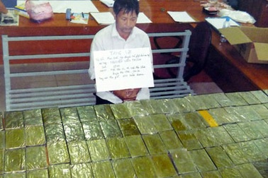Hà Nội: Làm rõ đường dây mua bán 106 bánh heroin