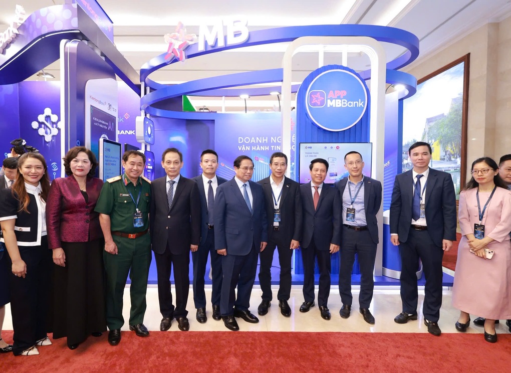 MB giới thiệu Biz MBBank - tài chính doanh nghiệp toàn diện tại Ngày chuyển đổi số 2025 - 1 MB giới thiệu Biz MBBank - tài chính doanh nghiệp toàn diện tại Ngày chuyển đổi số 2025 - 1