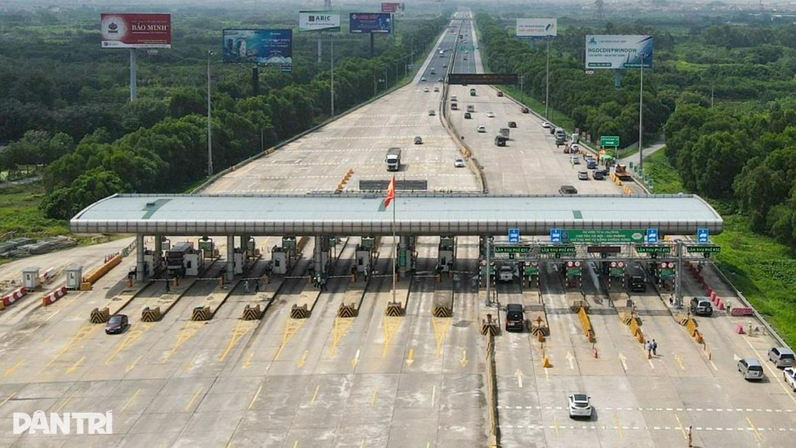 Ngày đầu cao tốc Hà Nội - Hải Phòng thu phí ETC: Cố tình đi vào sẽ phạt - 4 Ngày đầu cao tốc Hà Nội - Hải Phòng thu phí ETC: Cố tình đi vào sẽ phạt - 4