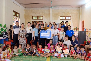 Kích hoạt trí thông minh tài chính - hành trang vững chắc cho trẻ lớn khôn