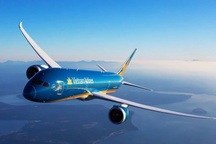 Nâng trần giá máy bay, cổ phiếu Vietnam Airlines "nổ" giao dịch