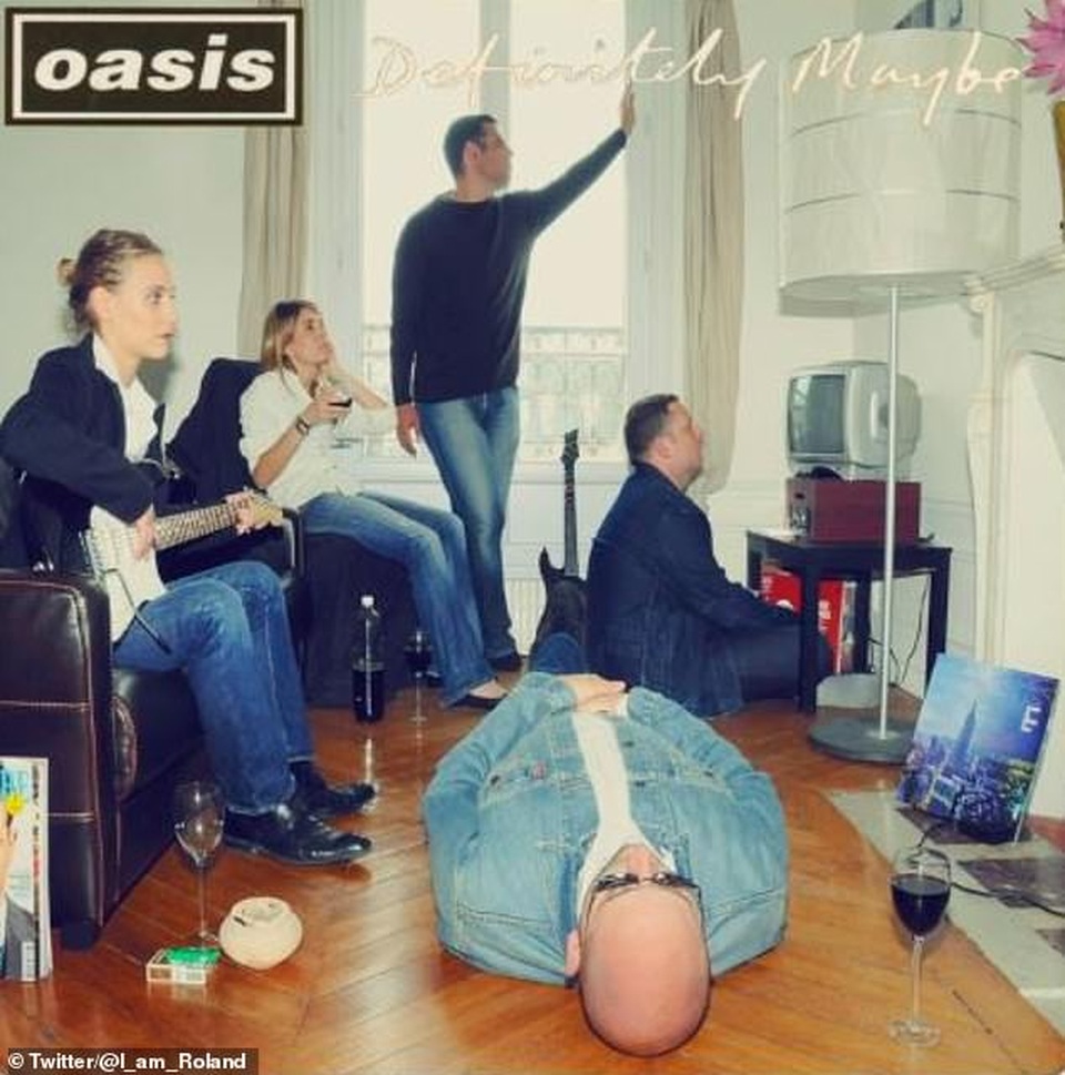 Cách ly xã hội, cư dân mạng thi nhau trở thành nhân vật trên bìa album - 12 Cách ly xã hội, cư dân mạng thi nhau trở thành nhân vật trên bìa album - 12