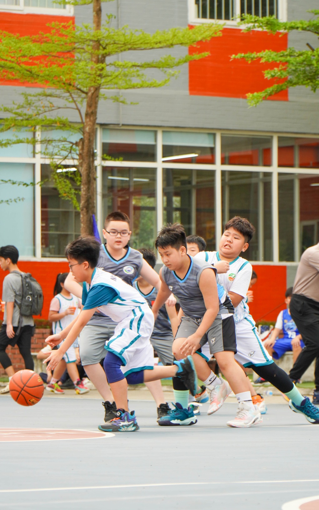 Giải thể thao EQuest Champions Series - sân chơi chuyên nghiệp và hấp dẫn cho học sinh - 6 Giải thể thao EQuest Champions Series - sân chơi chuyên nghiệp và hấp dẫn cho học sinh - 6