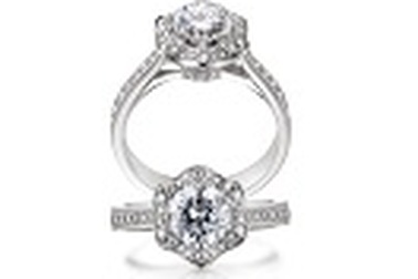 Khám phá kim cương tại Mercedes Fascination 2011