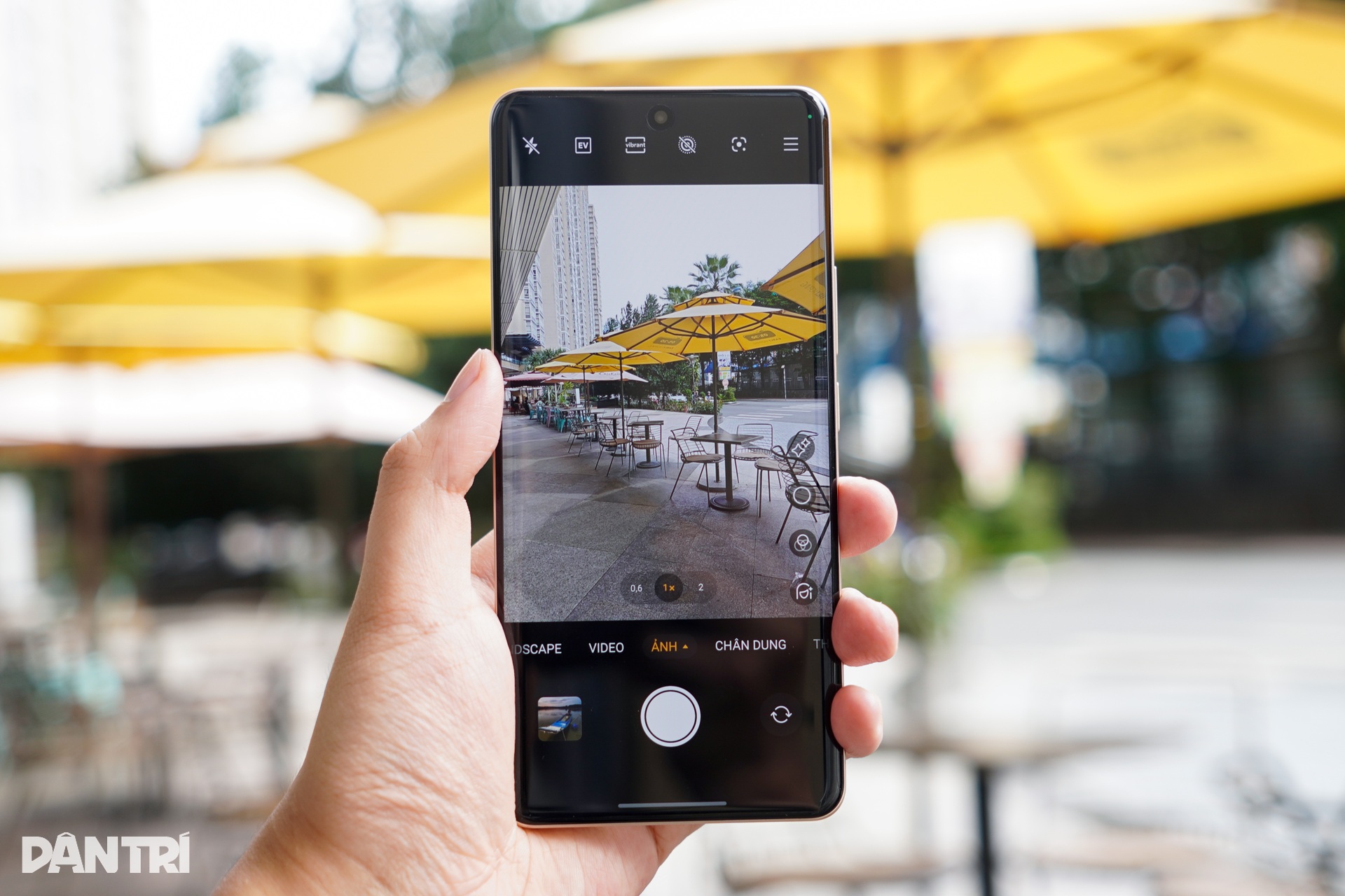 realme 15 Pro: Hiệu suất tốt, AI đa dạng nhưng thiết kế cần cải thiện - 13 realme 15 Pro: Hiệu suất tốt, AI đa dạng nhưng thiết kế cần cải thiện - 13