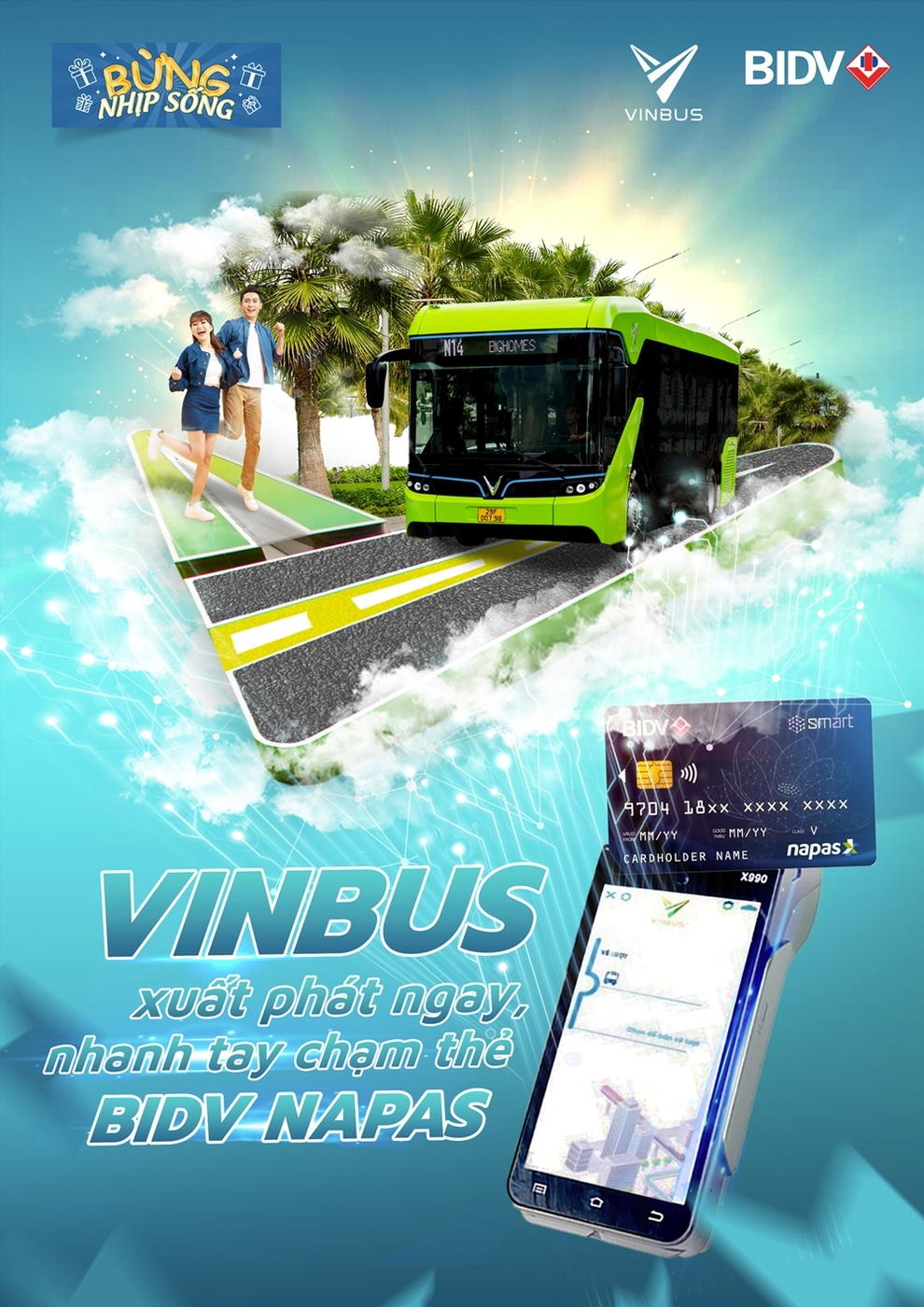 Người dân Thủ đô mua vé xe buýt điện bằng thẻ BIDV NAPAS - 1 Người dân Thủ đô mua vé xe buýt điện bằng thẻ BIDV NAPAS - 1