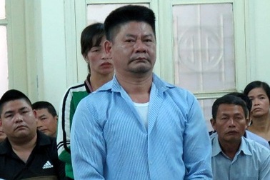 Hà Nội: Người đàn ông chém kẻ đột nhập lĩnh án tù về tội “Giết người”