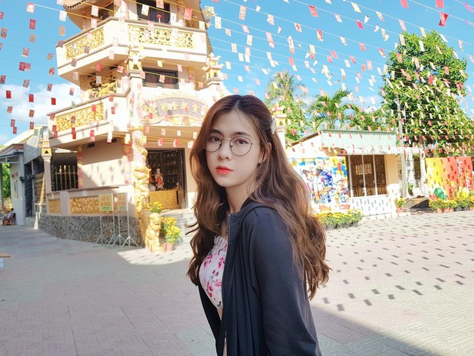 9X xinh đẹp Ngọc Anh: Sinh viên Y Dược cực năng động, không hề khô khan - 8 9X xinh đẹp Ngọc Anh: Sinh viên Y Dược cực năng động, không hề khô khan - 8