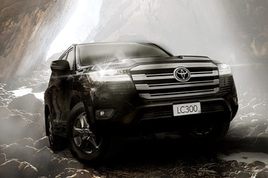 Đánh giá Toyota Land Cruiser 2021: Tượng đài SUV với sức mạnh vượt thời gian