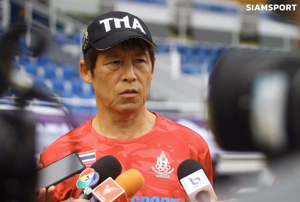 HLV Akira Nishino tuyên bố sẽ loại U22 Việt Nam ở vòng bảng SEA Games - 1 HLV Akira Nishino tuyên bố sẽ loại U22 Việt Nam ở vòng bảng SEA Games - 1