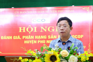 Cho thôi việc một Phó chủ tịch huyện theo "nguyện vọng cá nhân"