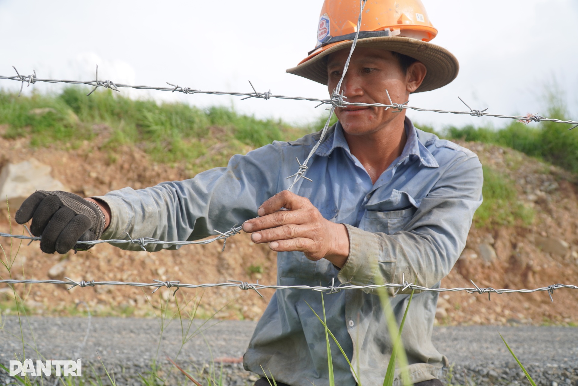 Công trường ngổn ngang trên cao tốc Phan Thiết - Dầu Giây - 9 Công trường ngổn ngang trên cao tốc Phan Thiết - Dầu Giây - 9