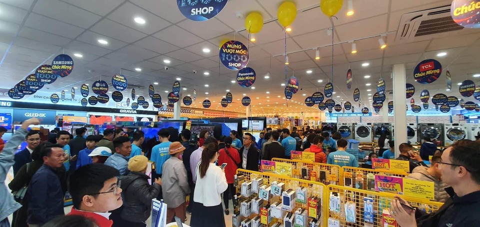Siêu thị Điện máy Xanh thứ 1000 vẫn đạt doanh thu “khủng” trong ngày khai trương - 1 Siêu thị Điện máy Xanh thứ 1000 vẫn đạt doanh thu “khủng” trong ngày khai trương - 1