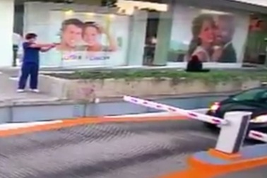 Quan chức lãnh sự quán Mỹ bị bắn ở Mexico