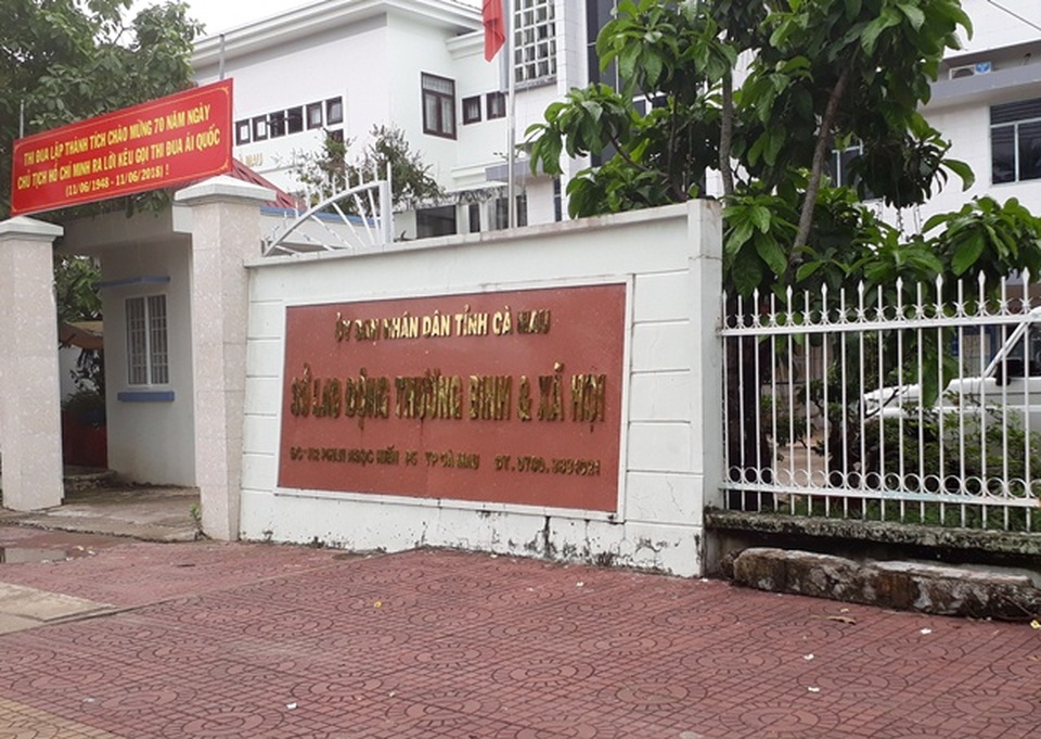 Cà Mau đưa hơn 400 lao đông đi làm việc ở nước ngoài theo hợp đồng - 1 Cà Mau đưa hơn 400 lao đông đi làm việc ở nước ngoài theo hợp đồng - 1