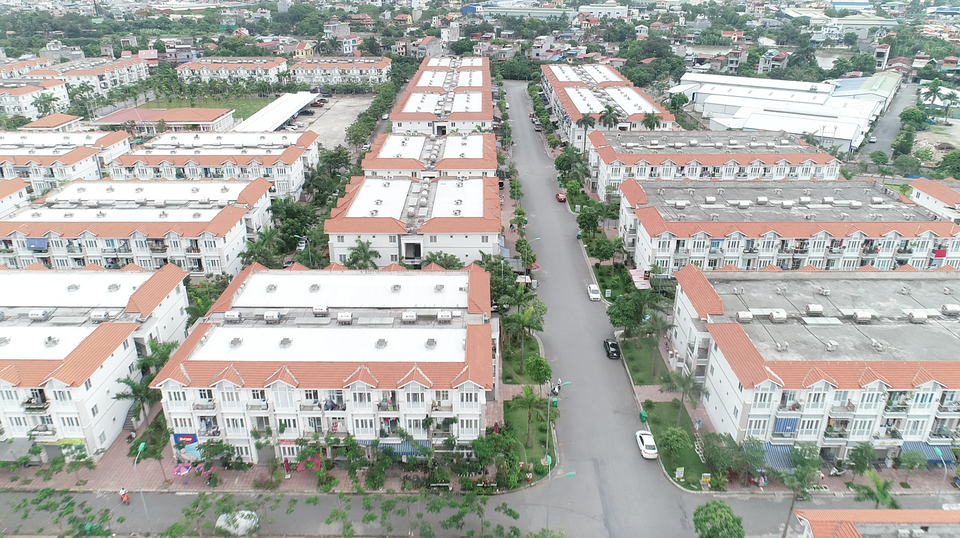 Câu chuyện nhà ở xã hội: Nhu cầu lớn nhưng khó thực hiện - 2 Câu chuyện nhà ở xã hội: Nhu cầu lớn nhưng khó thực hiện - 2