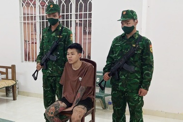 Chặn đứng vụ vận chuyển số lượng lớn ma túy tổng hợp qua biên giới