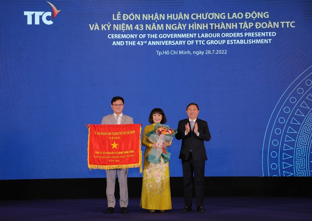 Tập đoàn TTC đón nhận Huân chương Lao động - 3 Tập đoàn TTC đón nhận Huân chương Lao động - 3
