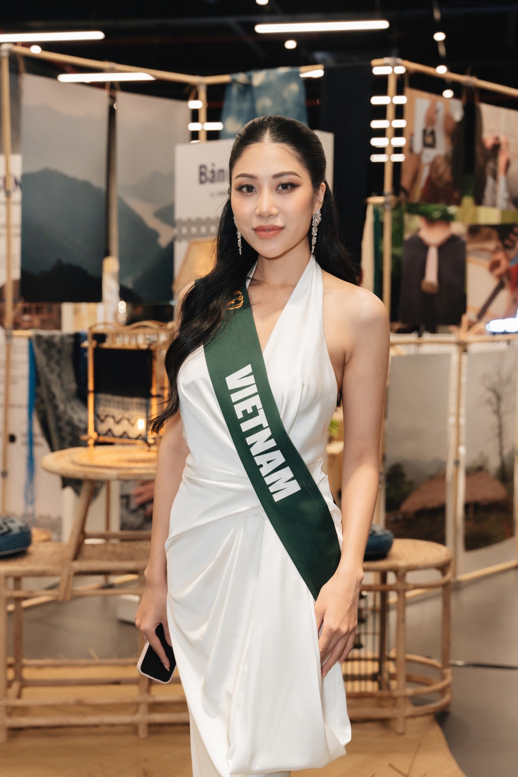 Hoa hậu Lan Anh và dàn người đẹp Miss Earth 2023 kêu gọi bảo vệ môi trường - 1 Hoa hậu Lan Anh và dàn người đẹp Miss Earth 2023 kêu gọi bảo vệ môi trường - 1