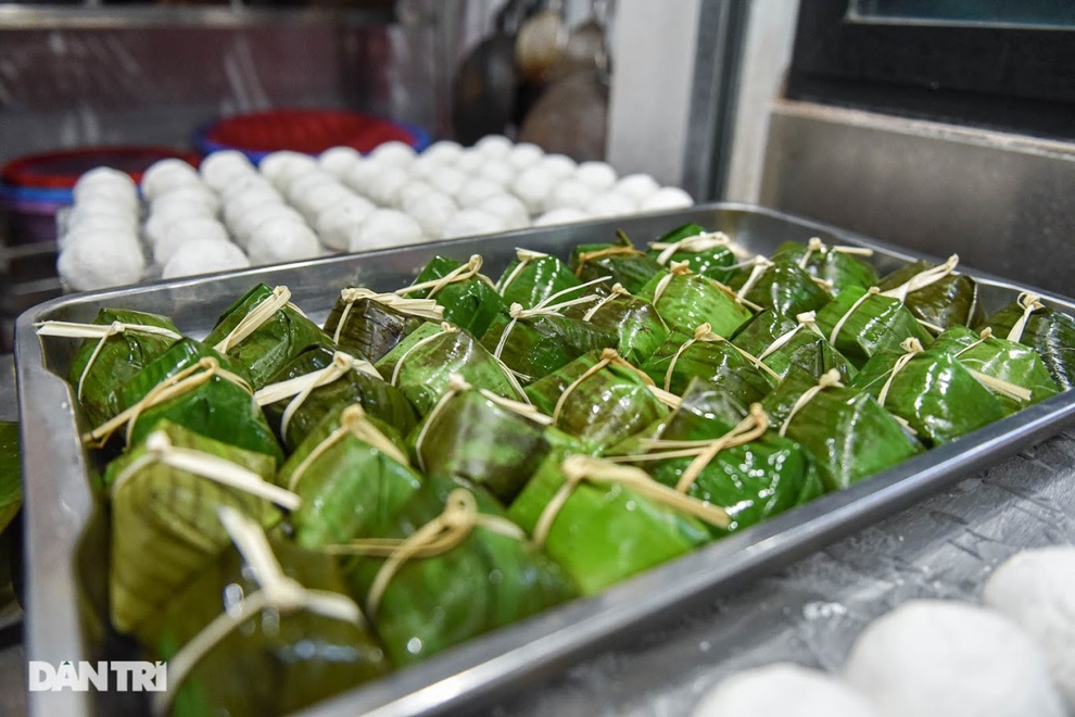 Tìm lại hương vị Việt trong món bánh nếp trứ danh Hà thành - 1 Tìm lại hương vị Việt trong món bánh nếp trứ danh Hà thành - 1