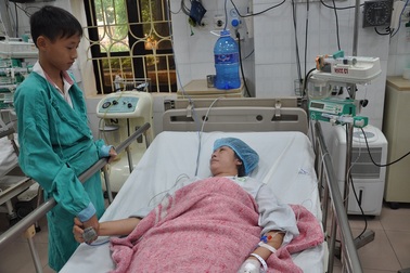 Bị tách động mạch chủ, mẹ đơn thân ôm con đếm sự sống từng ngày