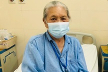 Cụ bà 91 tuổi được phẫu thuật ung thư dạ dày thành công