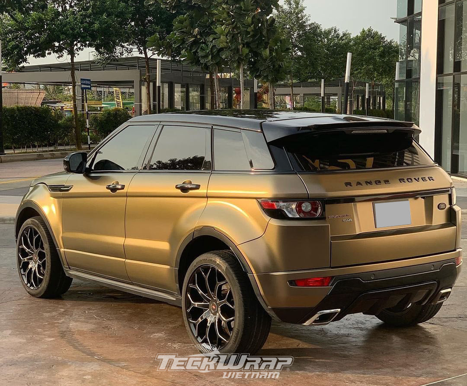 Decal TeckWrap USA lựa chọn mới cho đổi màu áo xe dịp Tết - 2 Decal TeckWrap USA lựa chọn mới cho đổi màu áo xe dịp Tết - 2