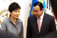 Hàn Quốc đối mặt lỗ hổng chính trị