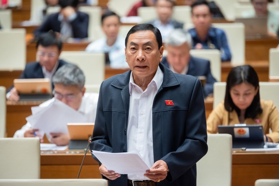 ĐBQH: Đề xuất giảm tiền phạt vi phạm nồng độ cồn ở mức tối thiểu là hợp lý - 1 ĐBQH: Đề xuất giảm tiền phạt vi phạm nồng độ cồn ở mức tối thiểu là hợp lý - 1