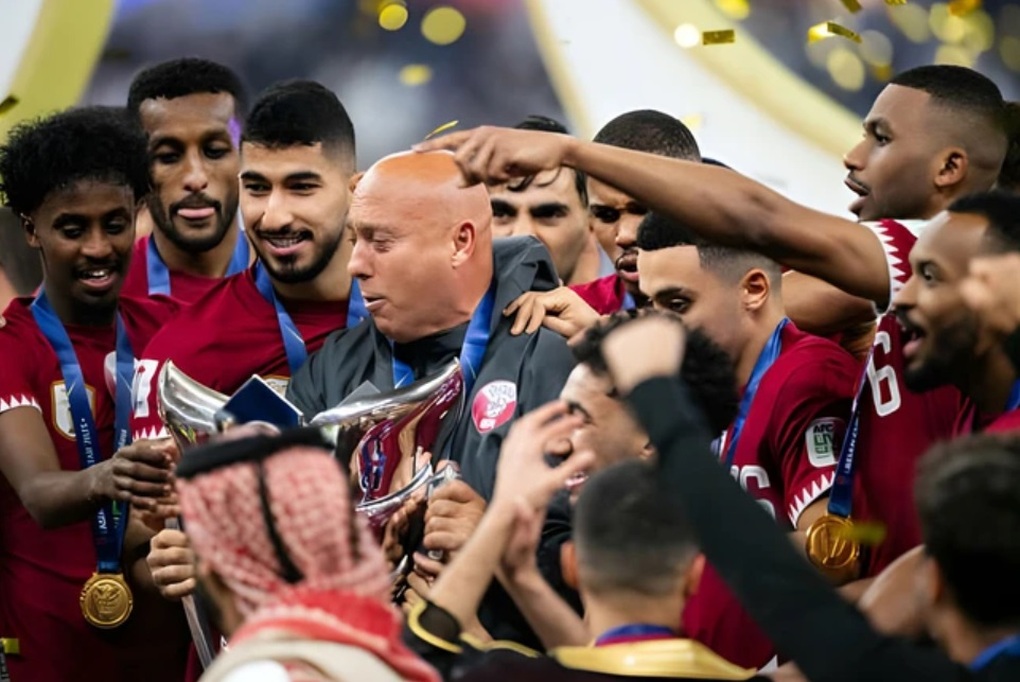 HLV Qatar tuyên bố bất ngờ khi đội nhà vô địch Asian Cup 2023 - 2