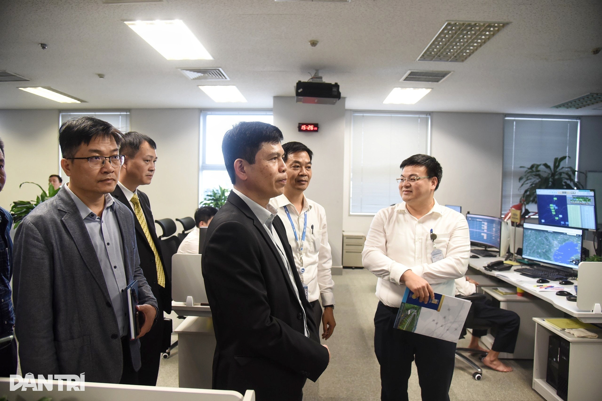 Řada technologií k zabránění dopravní zácpy na letišti Noi Bai před vrcholem Tet - 7 Loạt công nghệ chống ùn tắc tại sân bay Nội Bài trước cao điểm Tết - 7