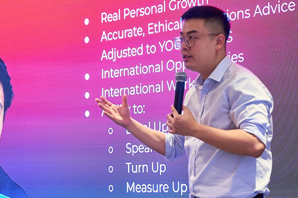 Cựu sinh viên 3 trường top đầu thế giới ngạc nhiên về học sinh Việt