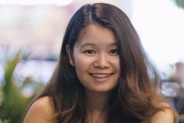 Huyền Chip chia sẻ "bí kíp" tìm người yêu qua email, nghìn người thích thú