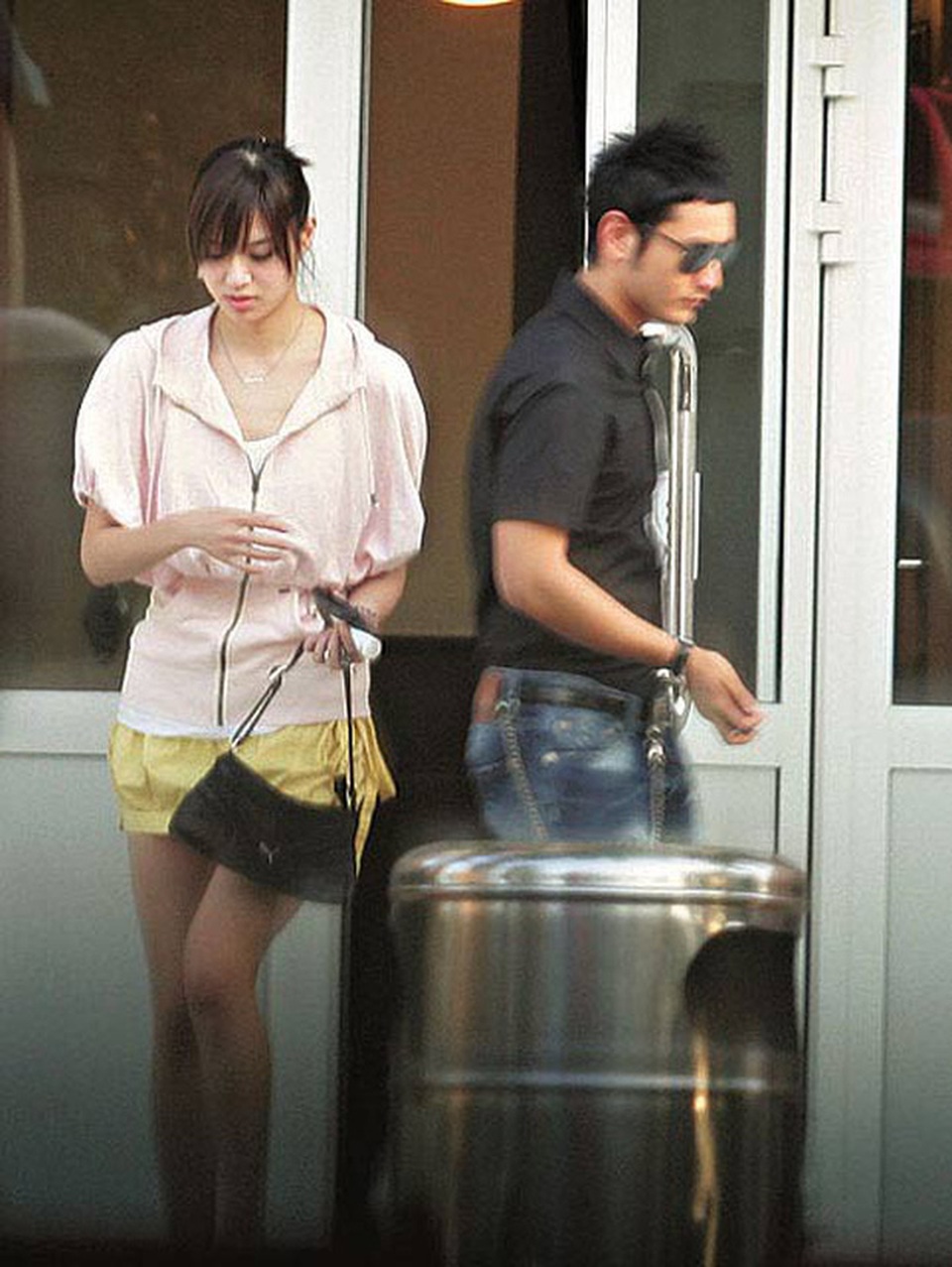Huỳnh Hiểu Minh lên tiếng về việc Angelababy là người thứ ba - 1 Huỳnh Hiểu Minh lên tiếng về việc Angelababy là người thứ ba - 1