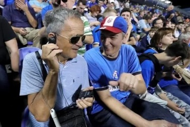 Độc lạ công nghệ giúp người khiếm thị "xem" Euro 2024