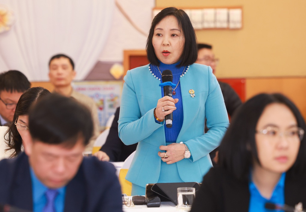 Thủ tướng: Đảm bảo việc làm, ưu tiên giải quyết nhà ở cho công nhân - 2 Thủ tướng: Đảm bảo việc làm, ưu tiên giải quyết nhà ở cho công nhân - 2