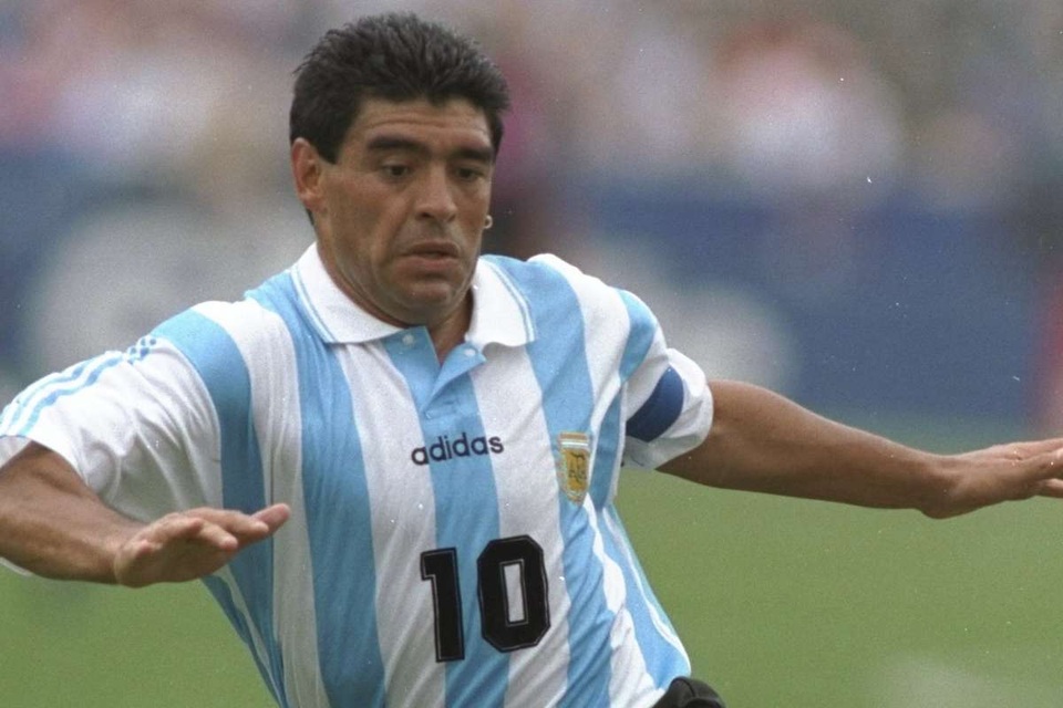 “Messi là số 1 nhưng Maradona đến từ hành tinh khác” - 2 “Messi là số 1 nhưng Maradona đến từ hành tinh khác” - 2