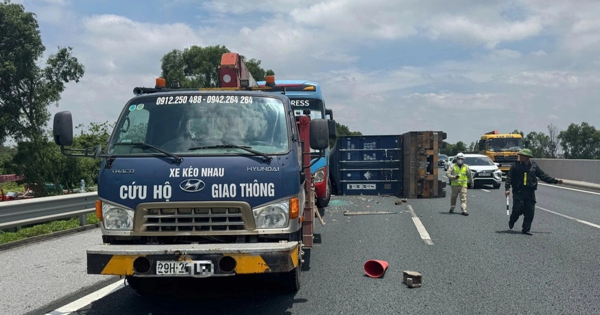 Vấn đề pháp lý vụ ô tô đầu kéo tông liên hoàn, 2 người tử vong trên cao tốc