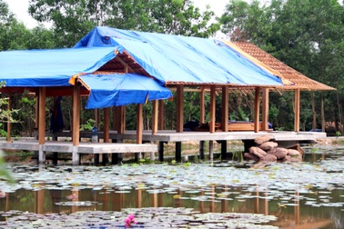 Khu du lịch trái phép giữa rừng phòng hộ vẫn chưa được tháo dỡ