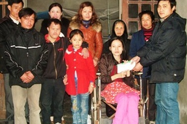 Mang niềm vui đến với gia đình anh Tuấn