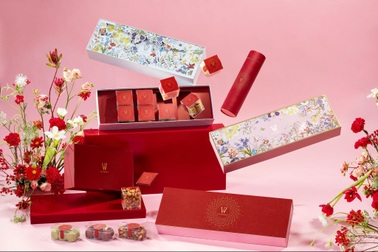 W Gourmet biến quà Tết thành tác phẩm nghệ thuật hoa xuân ấn tượng