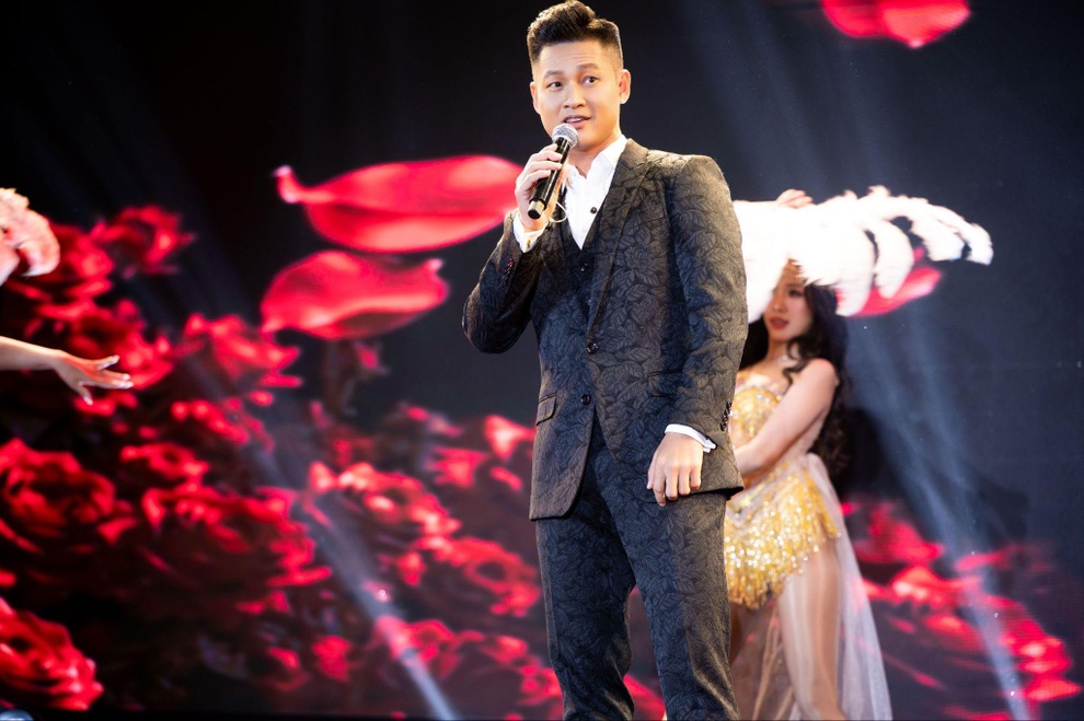 Mỹ Tâm tham gia show nhạc do MC Phương Mai sản xuất - 4 Mỹ Tâm tham gia show nhạc do MC Phương Mai sản xuất - 4